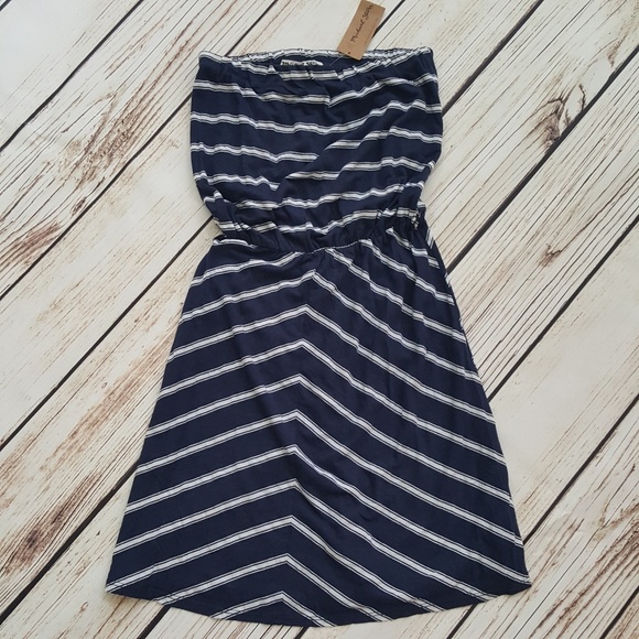 Michael Stars Dresses & Skirts - NWT Michael Stars Strapless Navy Dress